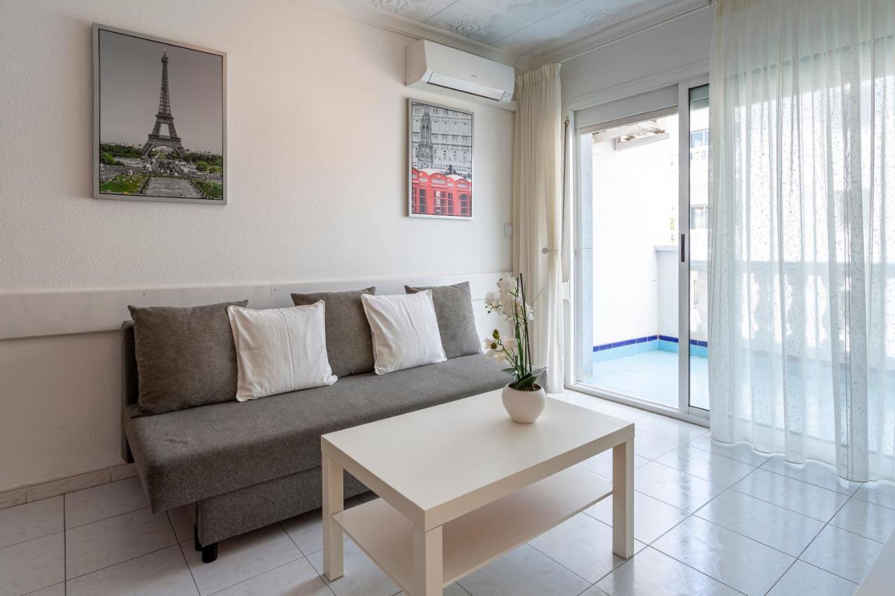 Apt 200 Meters From The Beach Id บลาเนส ภายนอก รูปภาพ