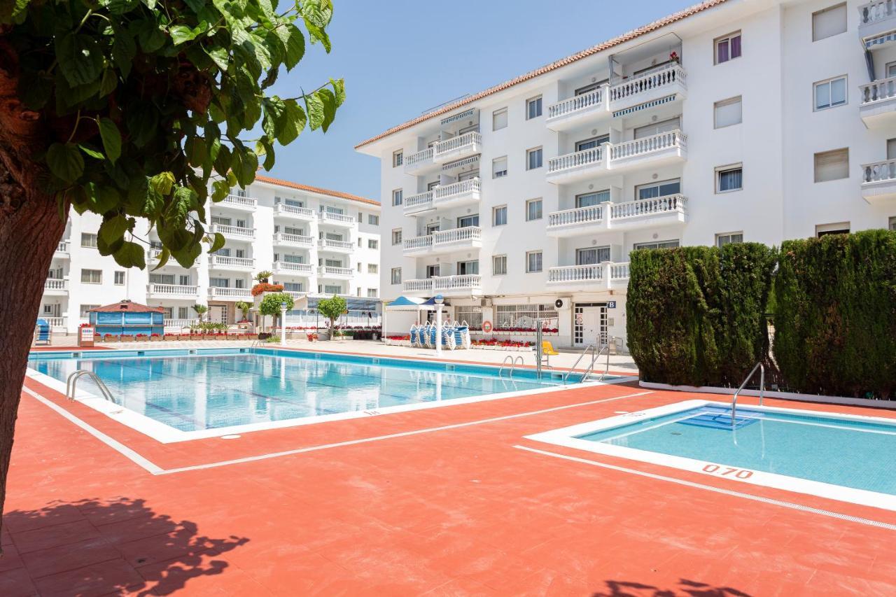Apt 200 Meters From The Beach Id บลาเนส ภายนอก รูปภาพ